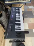Yamaha MX61 Electronic Keyboard - 3