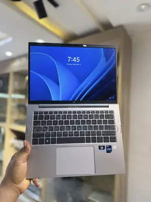 HP ZBook Firefly G9 Laptop - 32GB RAM, Intel Core i7, 512GB SSD