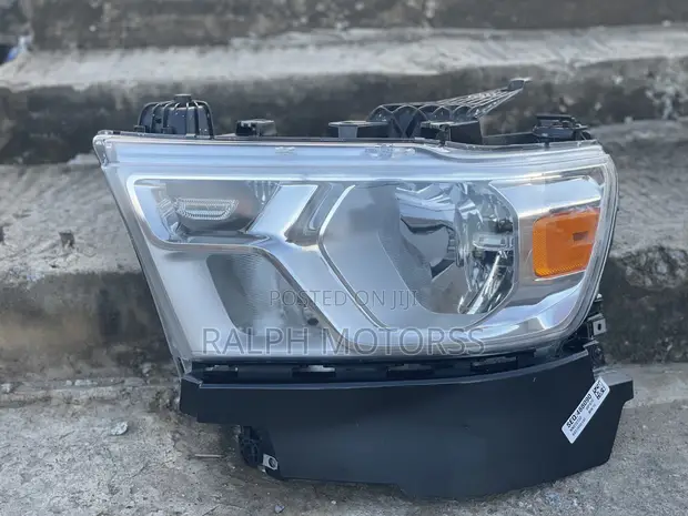 Dodge Ram 1500 2020-22 Model Headlight Pair - 1