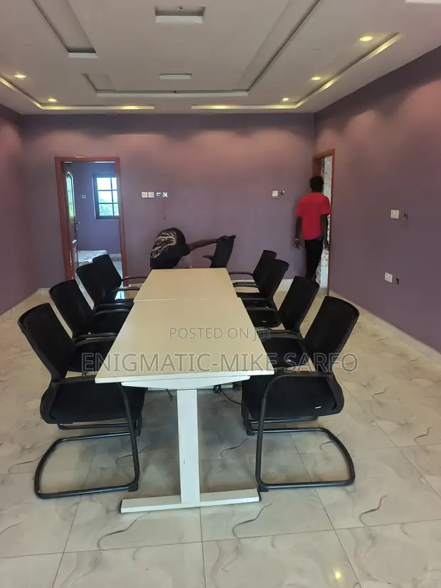 UK Conference Tables - Adjustable - 1
