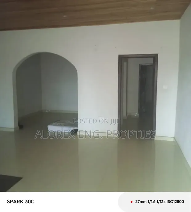 3 Bedroom House for Sale in Malejor, Adenta - 1