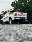 Toyota Hilux 2022 White - 4