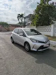 Toyota Vitz 2014 Silver - 4