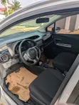 Toyota Vitz 2014 Silver - 5