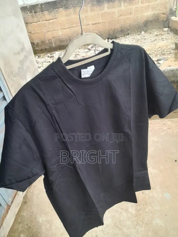 Mr. Tan Plain Black T-Shirt - 1