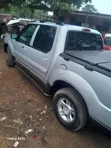 Ford Explorer 2005 Silver - 3