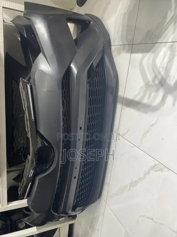 Toyota RAV4 2016-2018 Front Bumper Complete - 1