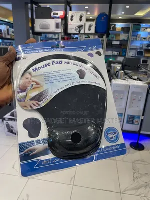 Easy Motion Mouse Pad with Gel Wrist Support