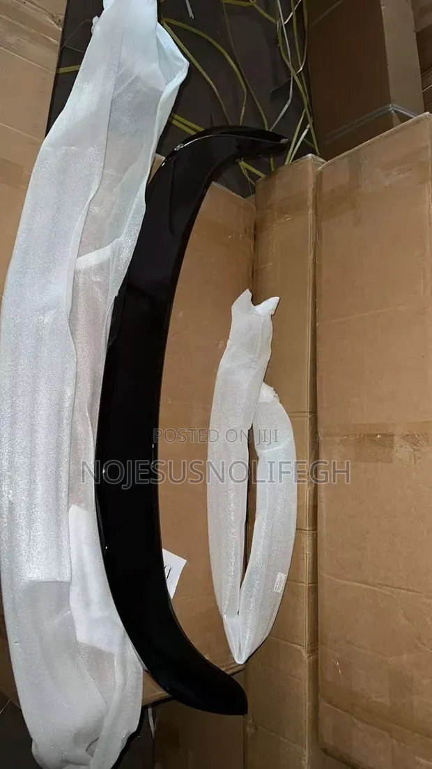 Hyundai Elantra Boot Spoiler - 1