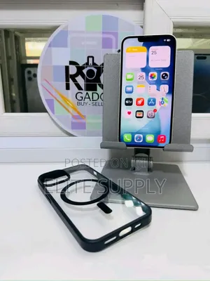 Apple iPhone 13 256GB White