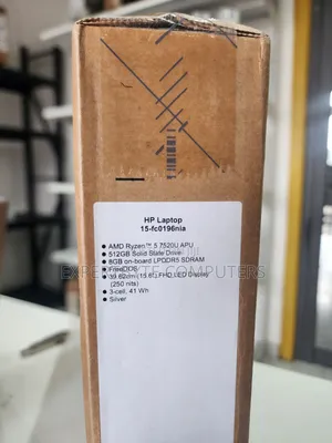 HP Laptop 15-fc0196nia: AMD Ryzen 5, 8GB RAM, 512GB SSD