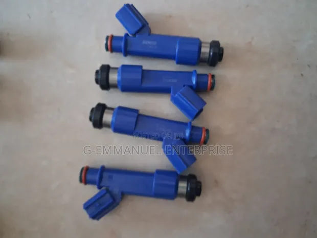 Toyota Corolla 2005-08 Fuel Injectors - Original - 1