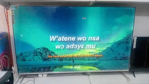 Green 75" Smart TV – Cinema Experience