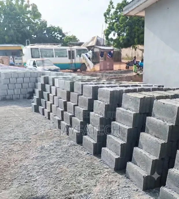 Jayfatech Block Works: On-Site Block Moulding - 1