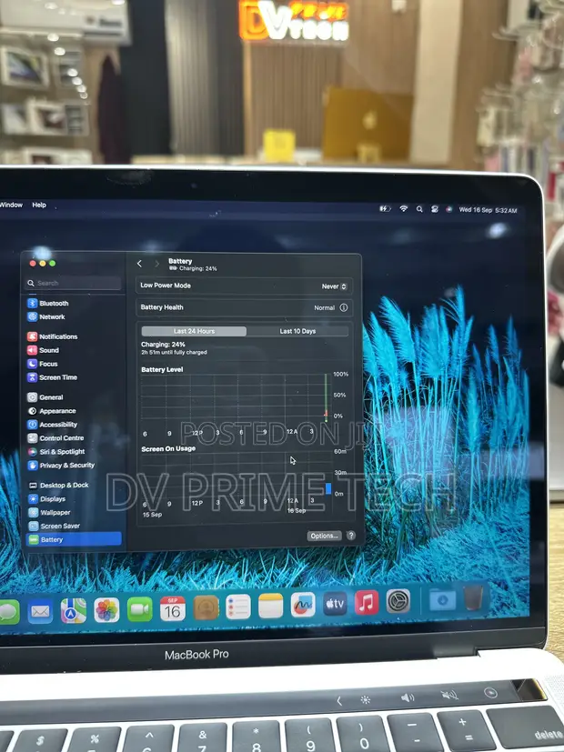 Apple MacBook Pro 2018 13" i5 8GB RAM 256GB SSD - 1