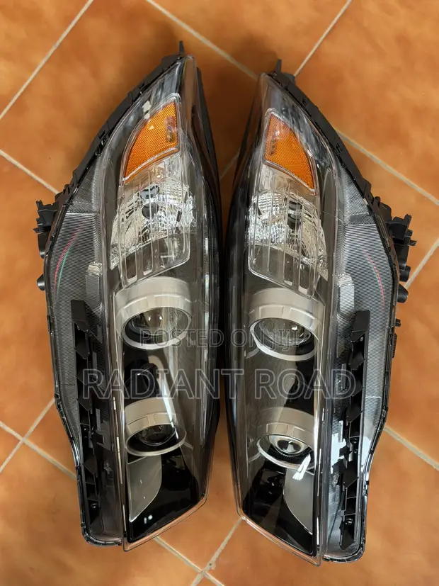 Kia Sorento 2017 Headlights - 1