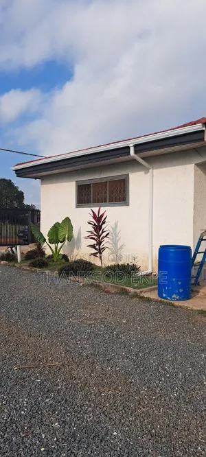 Quality PVC Rain Gutter and Black Accessories