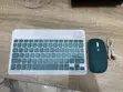 Wireless Bluetooth Keyboard and Mouse for iPad/Smartphone - 4