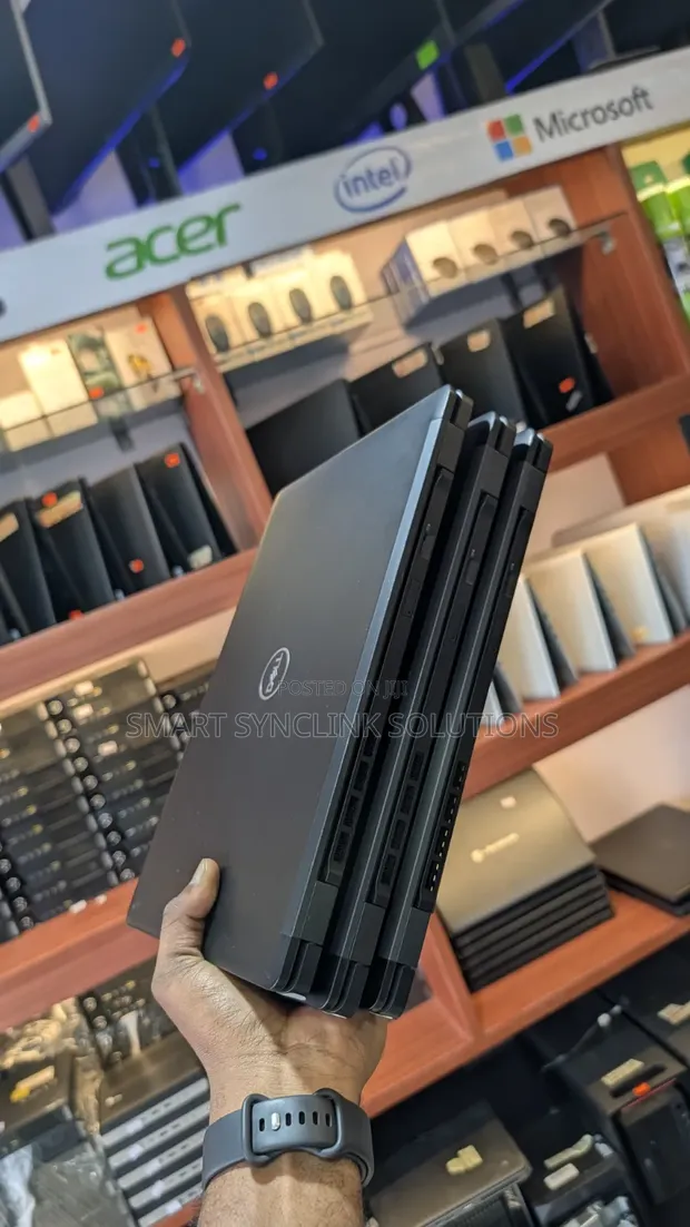 Dell Latitude 5290 Laptop - Core i5, 8GB RAM, 256GB SSD - 1