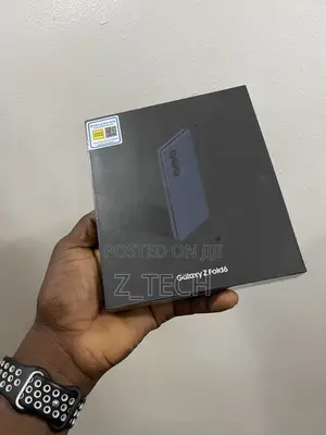New Samsung Galaxy Z Fold6 256GB Blue