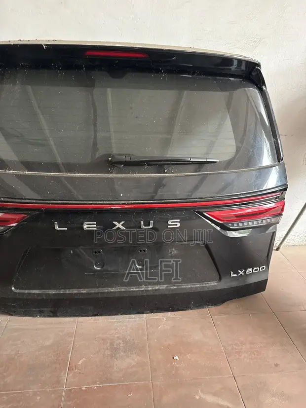 Lexus LX600 Door Trunk Boot - 1