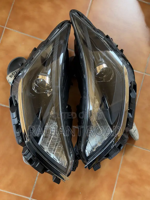 Hyundai Sonata 2023 Headlight - 1