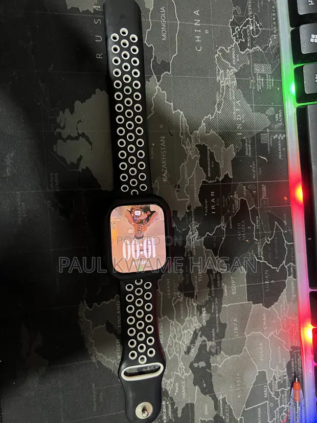 Apple Watch Series 7 45mm - 1