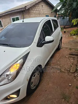 2014 Chevrolet Spark 2LT Hatchback