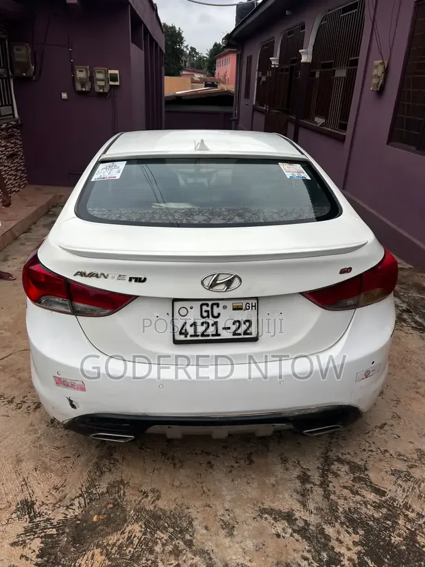 Hyundai Avante 2014 White - 1