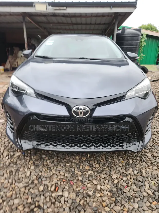 2018 Toyota Corolla SE (1.8L 4cyl 6M) Gray - 1