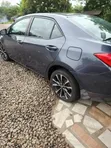 2018 Toyota Corolla SE (1.8L 4cyl 6M) Gray - 3