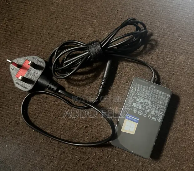 Original Microsoft Surface Charger 65W - 1