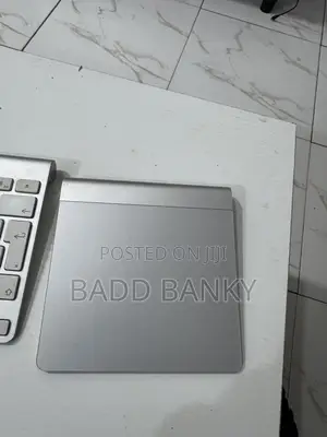 Apple Wireless Keyboard and Trackpad