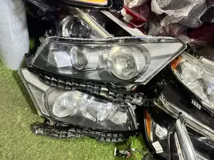 Honda Accord 2011-2013 Headlights - Original