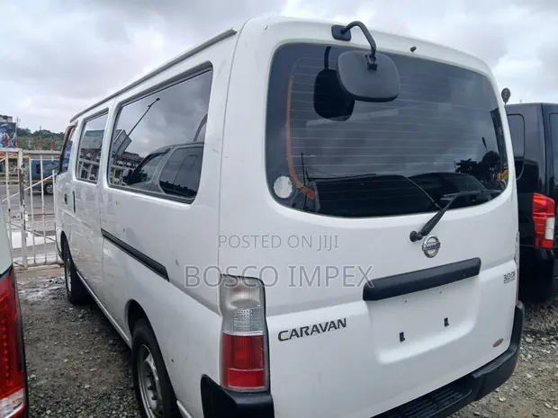 Nissan Caravan (Urvan) 2008 - White - 1