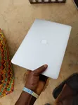 Apple MacBook Air 2013 13" Intel Core i5 4GB RAM 256GB SSD - 3