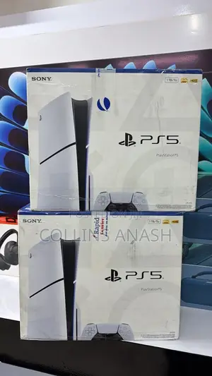 Sony PlayStation 5 Slim Standard (Disc Version)