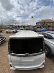 Toyota Voxy 2015 White - 5