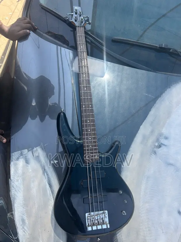 Ibanez Active 4-String Bass Guitar - 1