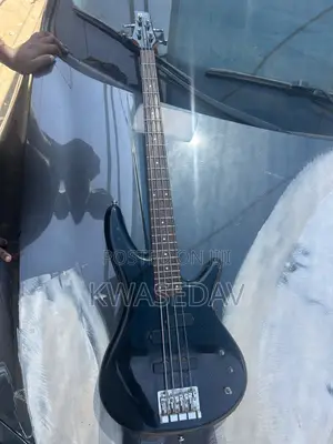 Ibanez Active 4-String Bass Guitar