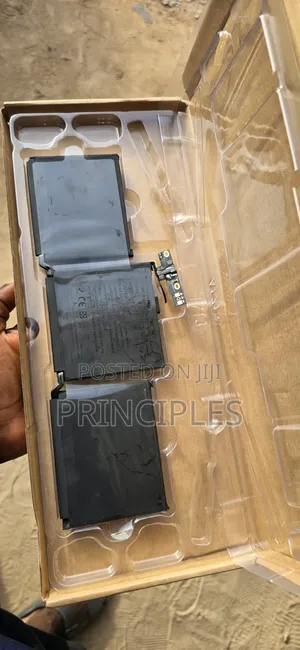 Macbook Pro Battery - Apple A2171