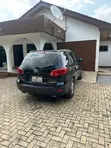 Hyundai Santa Fe 2011 Black - 2