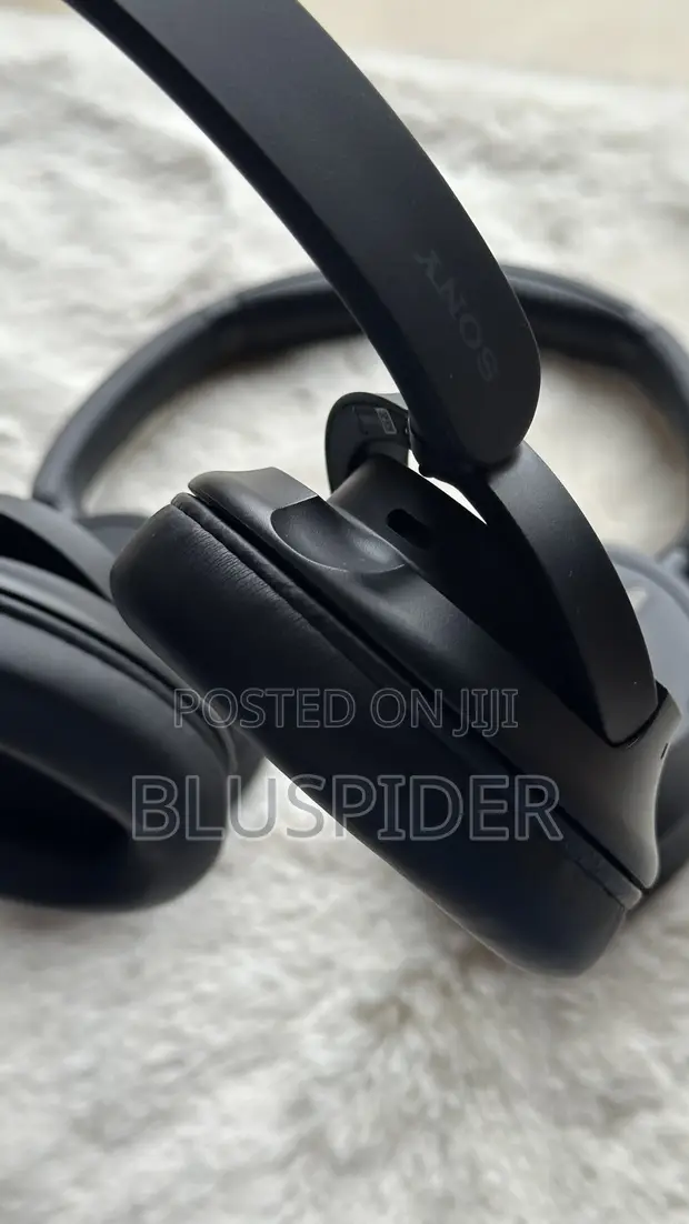 Sony WH-CH720n Noise Cancelling Headphones - Black - 1