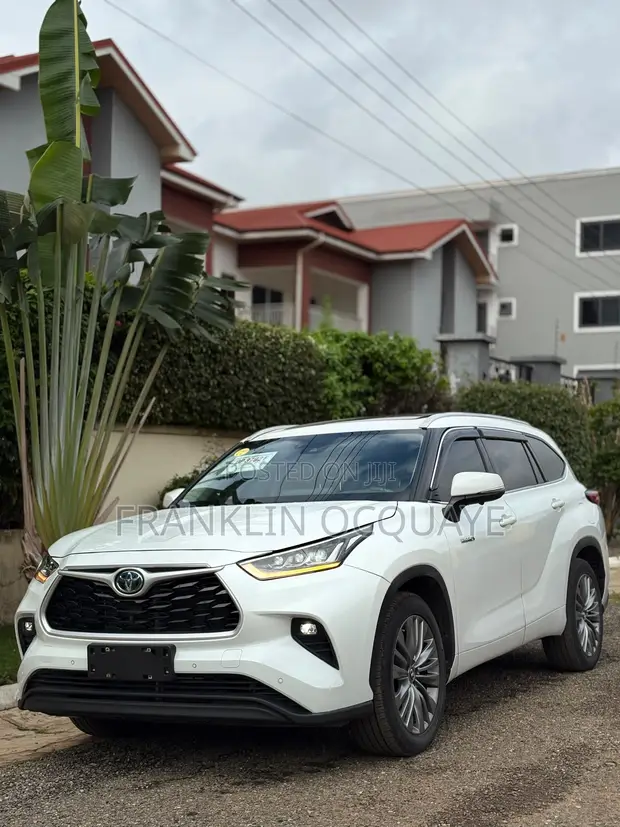 2022 Toyota Highlander XLE Hybrid - 1