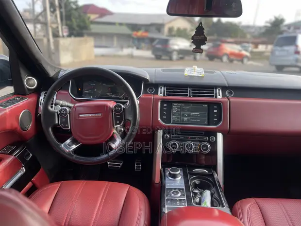 Land Rover Range Rover Vogue 2016 Black - 1