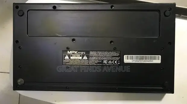 Akai MPK Mini III MIDI Controller - 1