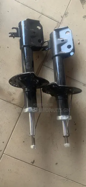 KYB Front Shock Absorbers/Struts for Hyundai Elantra/Lantra/Tiburon (1996-2006)