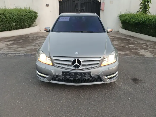Mercedes-Benz C250 2014 Gray - 1