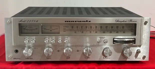 Marantz 2238B Vintage Stereo Receiver - 1