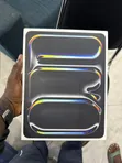 New Apple iPad Pro 11 (2025) 256GB Black - 1